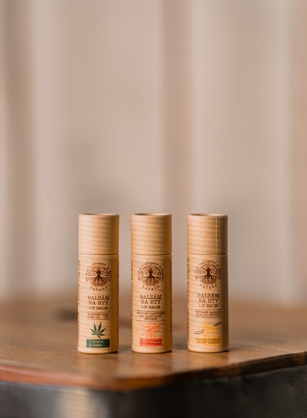 NATAVA Balzámy na rty 