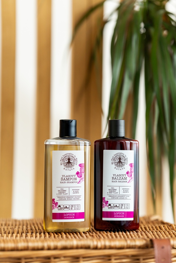 Tekutý šampon a balzám na vlasy Lopuch