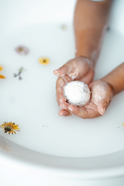 NATAVA Olejová koule do koupele