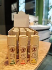 NATAVA balzámy na rty